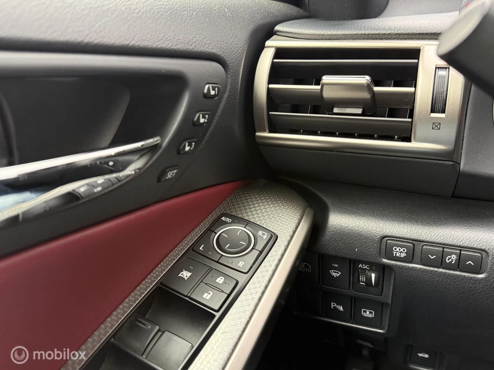 Hoofdafbeelding Lexus IS