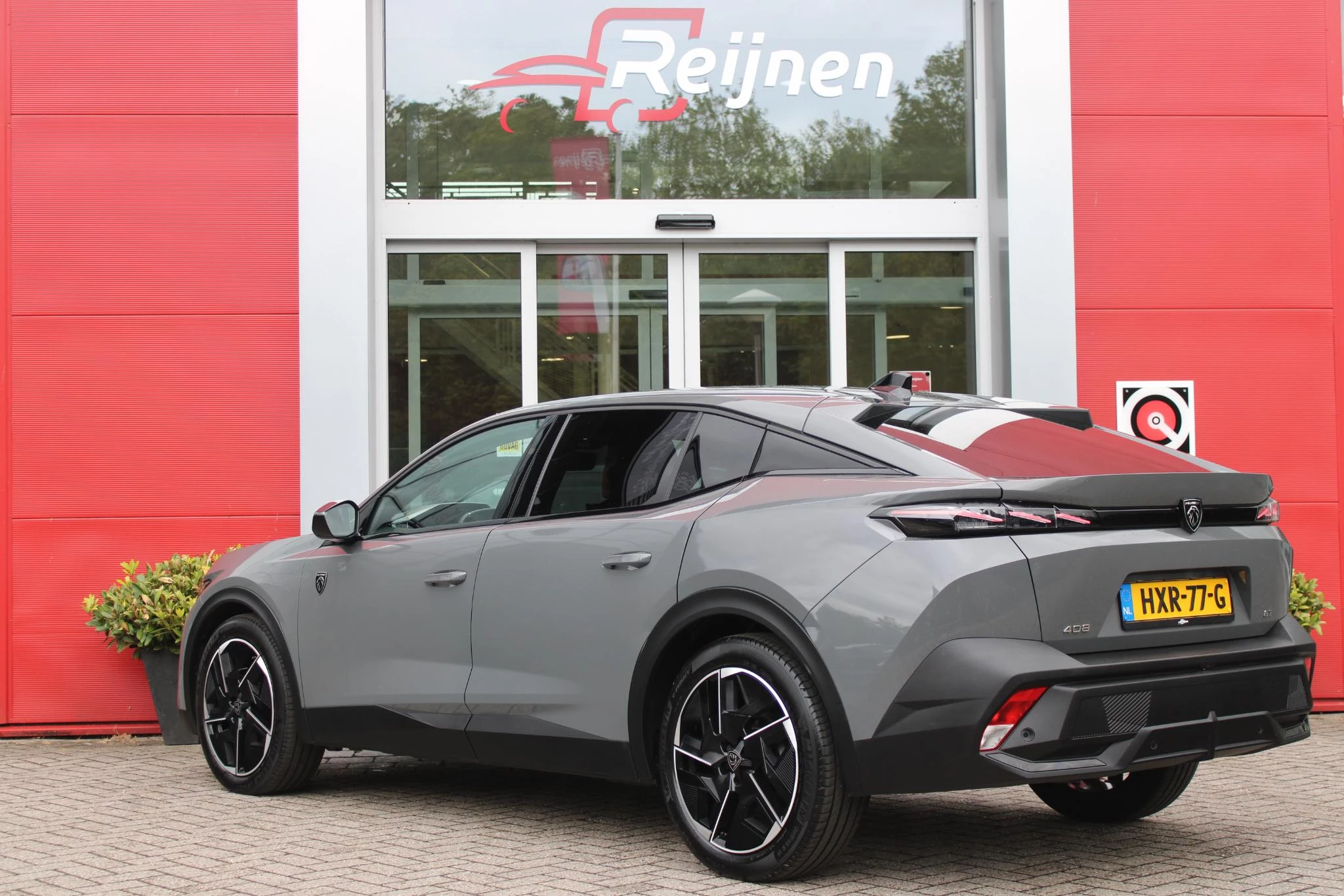 Hoofdafbeelding Peugeot 408