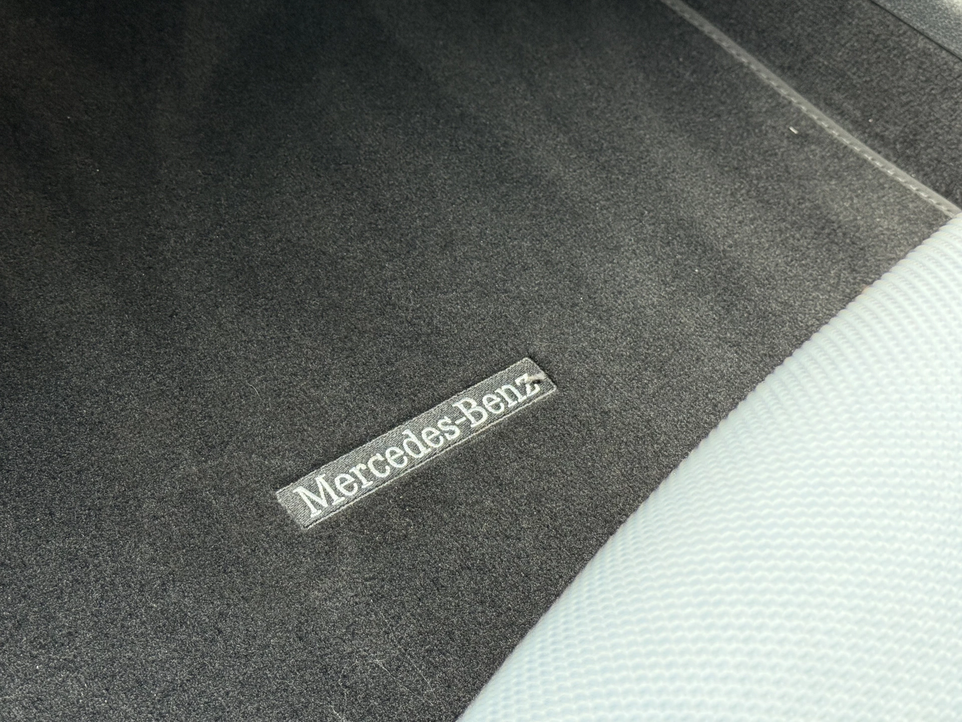Hoofdafbeelding Mercedes-Benz EQC