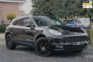 Porsche Macan 2.0 Turbo 252 PK Aut. NL Auto Trekhaak Pano 22''