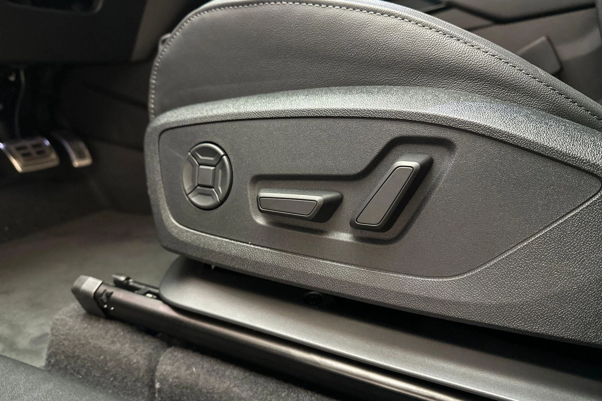 Hoofdafbeelding Audi Q6 e-tron