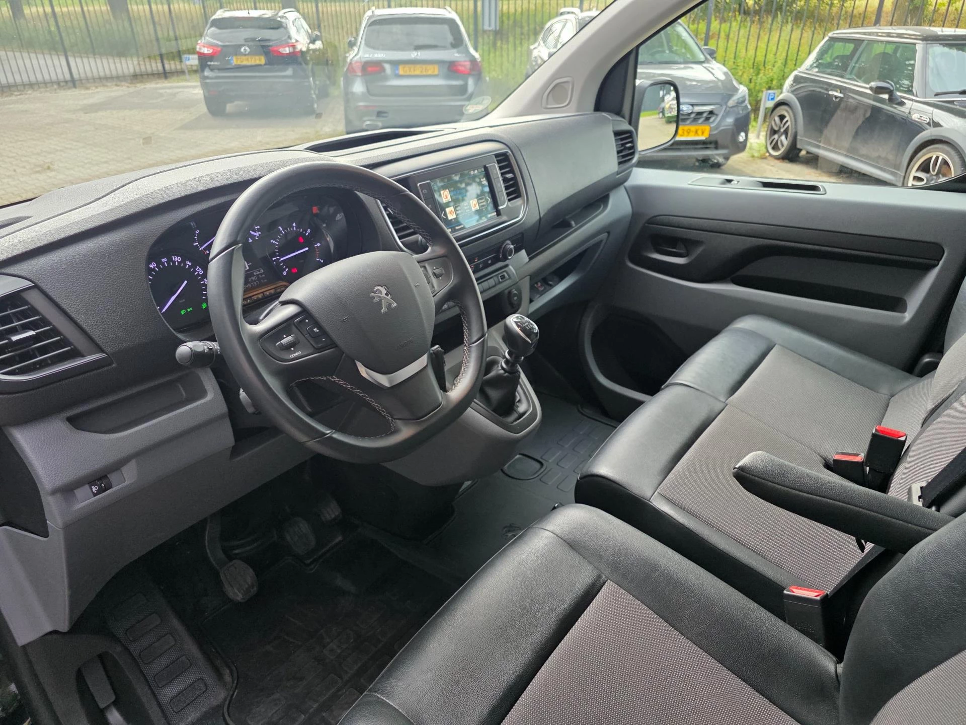 Hoofdafbeelding Peugeot Expert