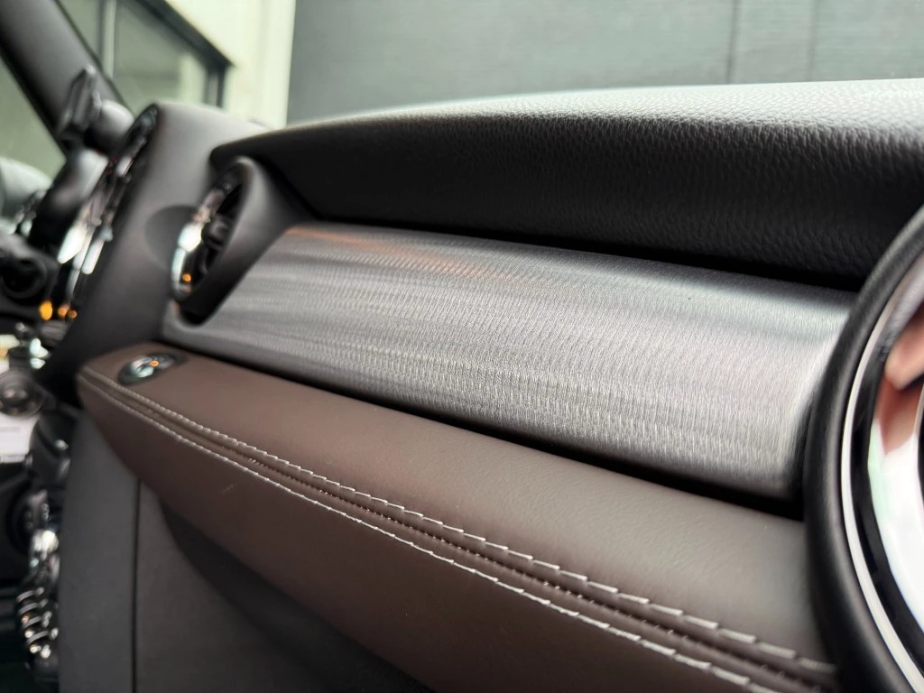 Hoofdafbeelding MINI Cabrio