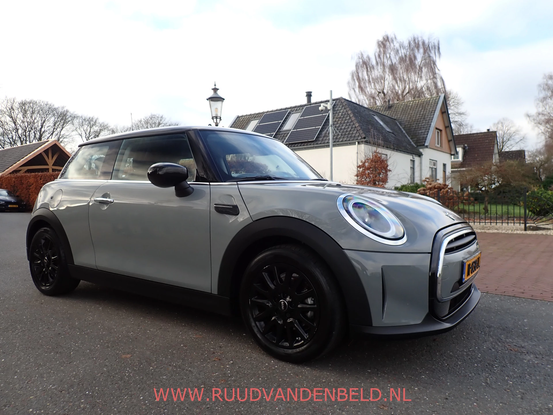 Hoofdafbeelding MINI One