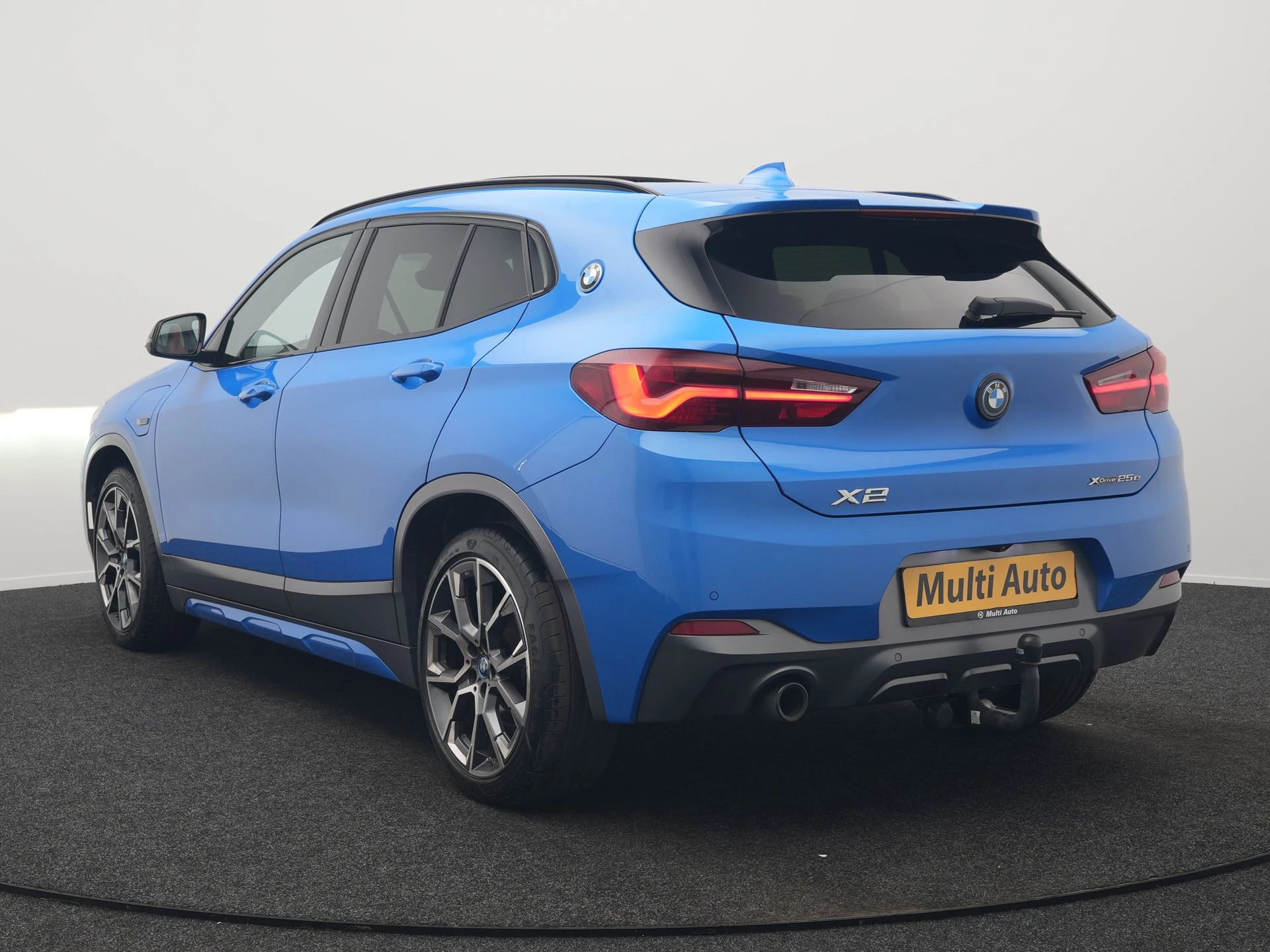 Hoofdafbeelding BMW X2