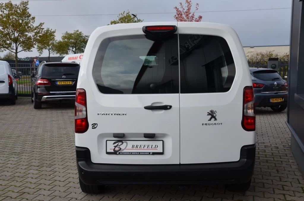 Hoofdafbeelding Peugeot Partner