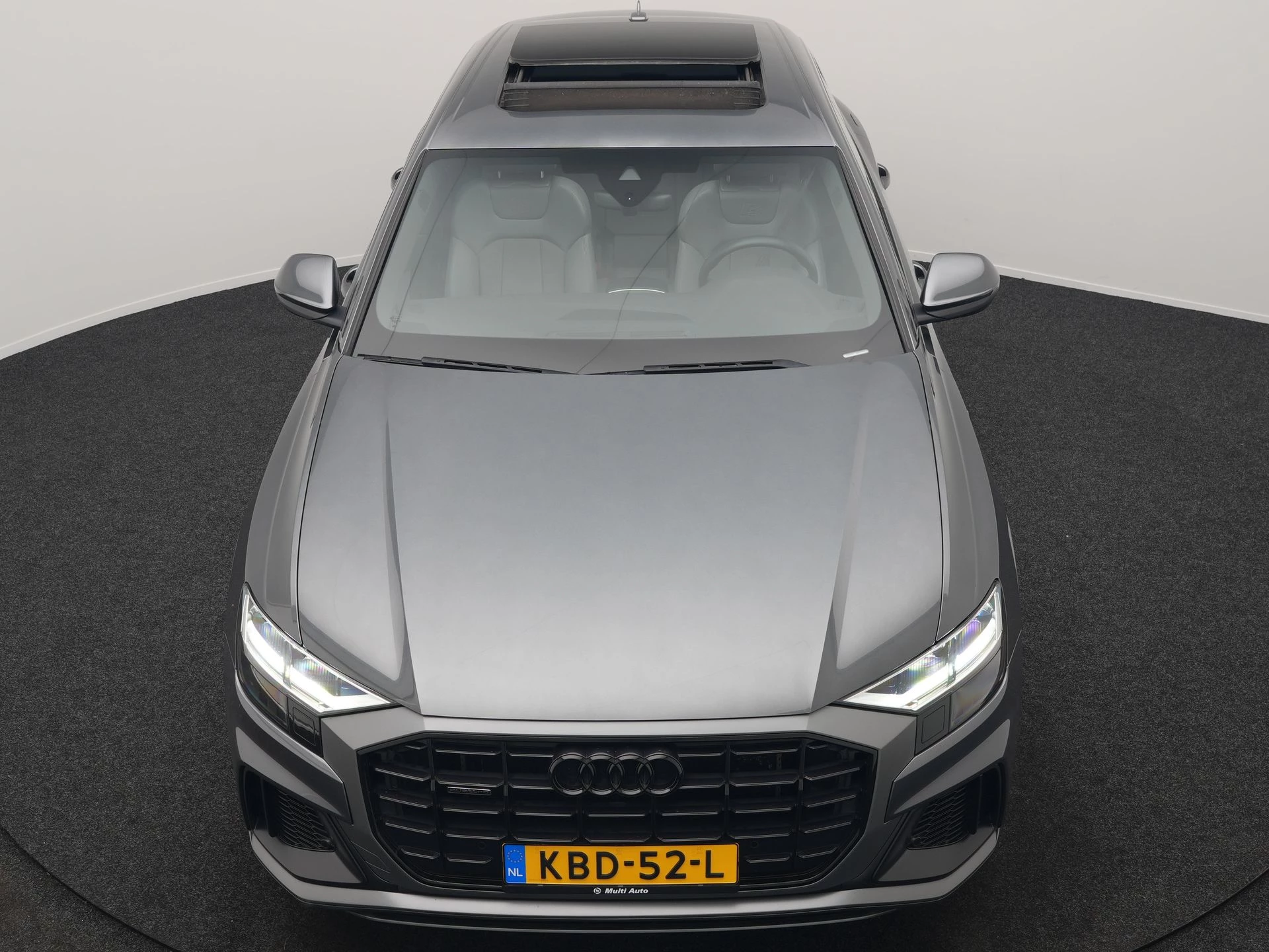 Hoofdafbeelding Audi Q8