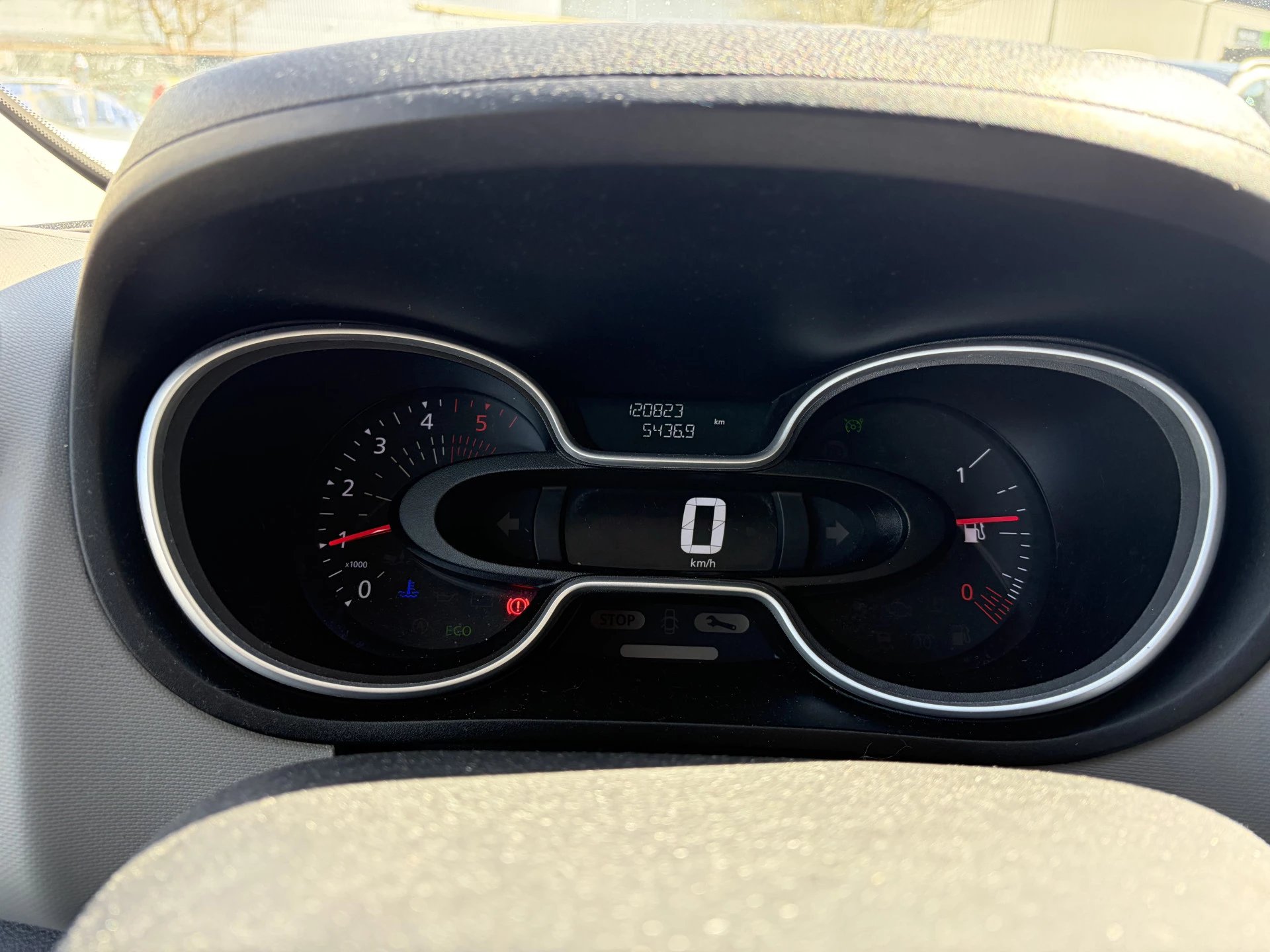 Hoofdafbeelding Nissan NV300