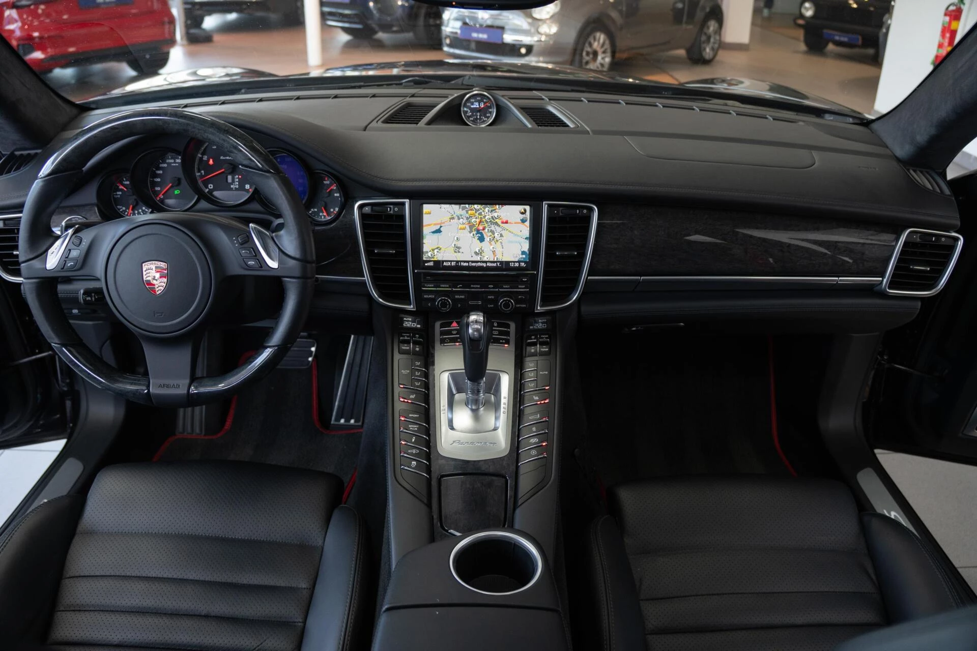 Hoofdafbeelding Porsche Panamera