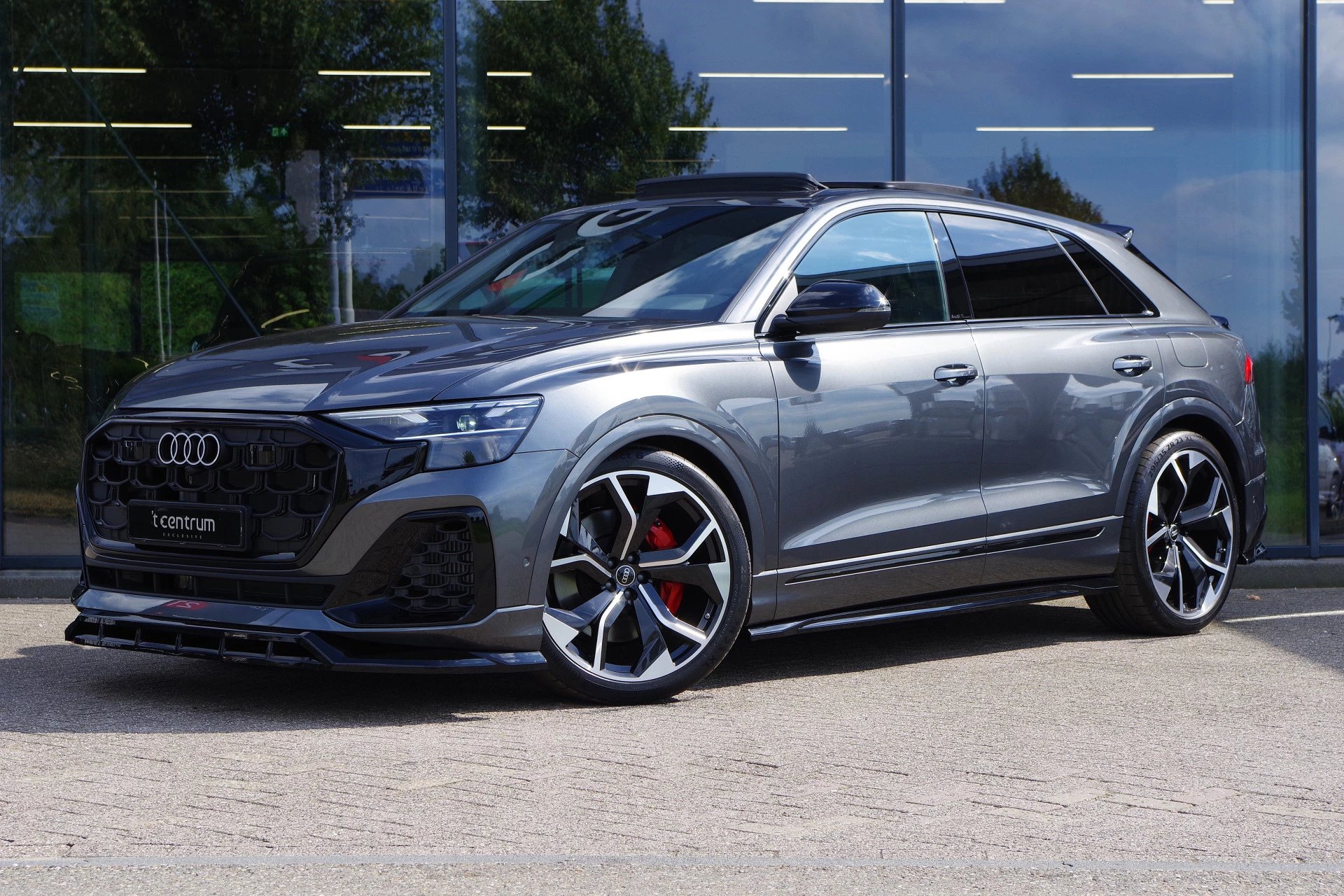 Hoofdafbeelding Audi Q8