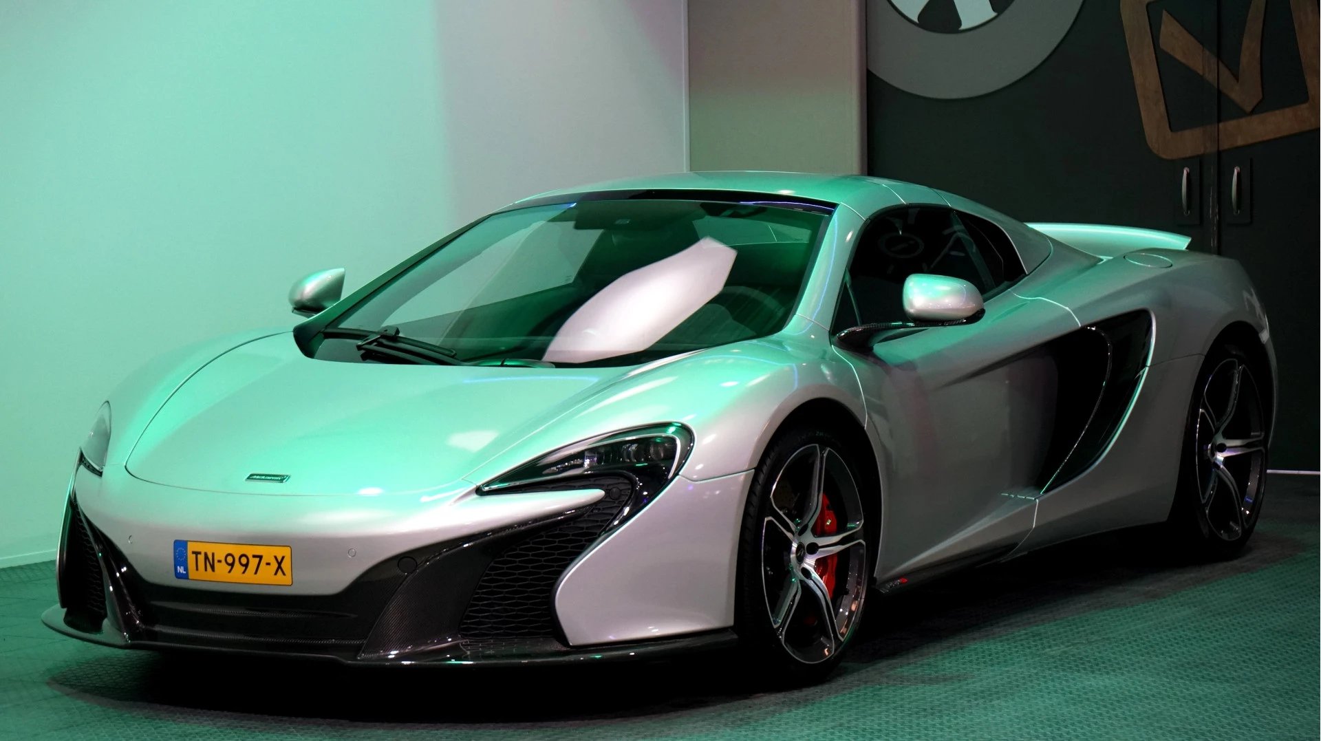 Hoofdafbeelding McLaren 650S