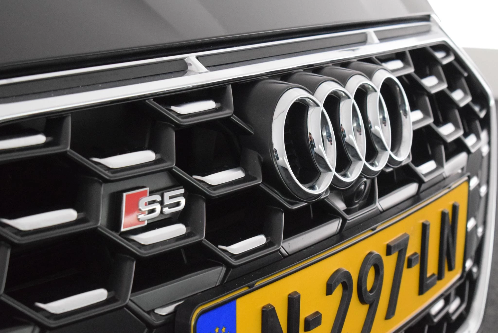Hoofdafbeelding Audi S5