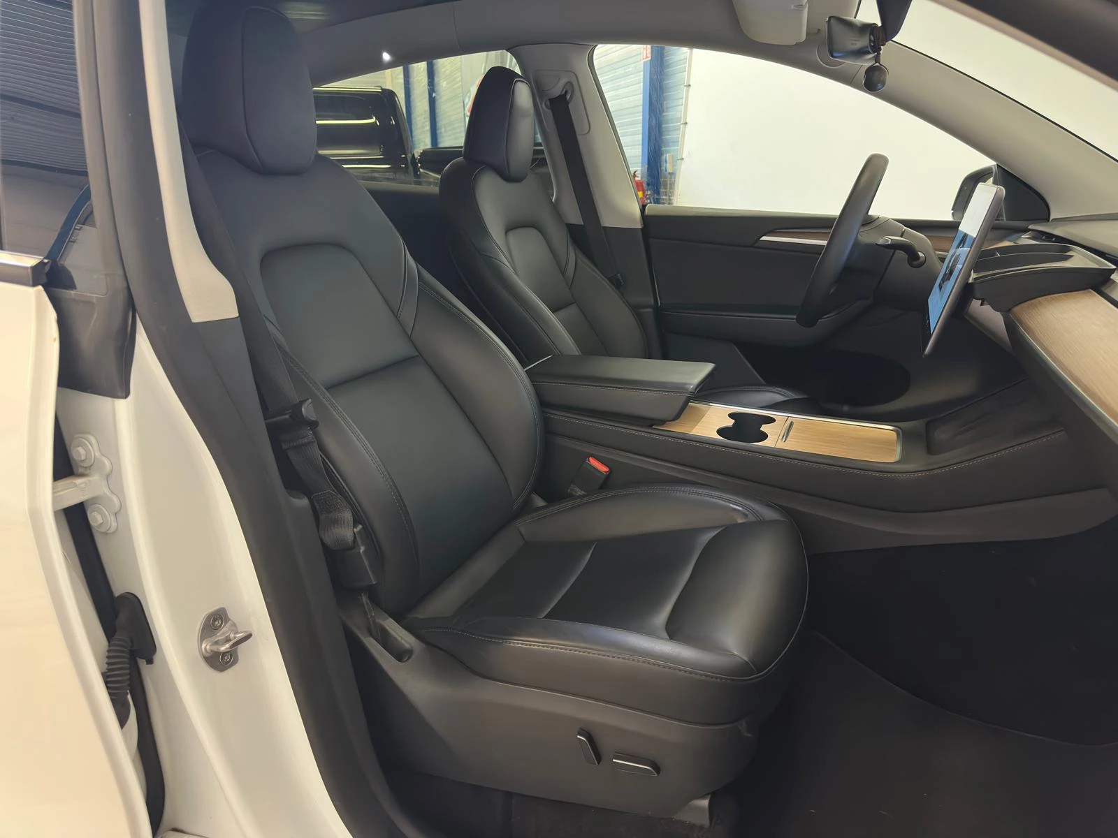 Hoofdafbeelding Tesla Model Y