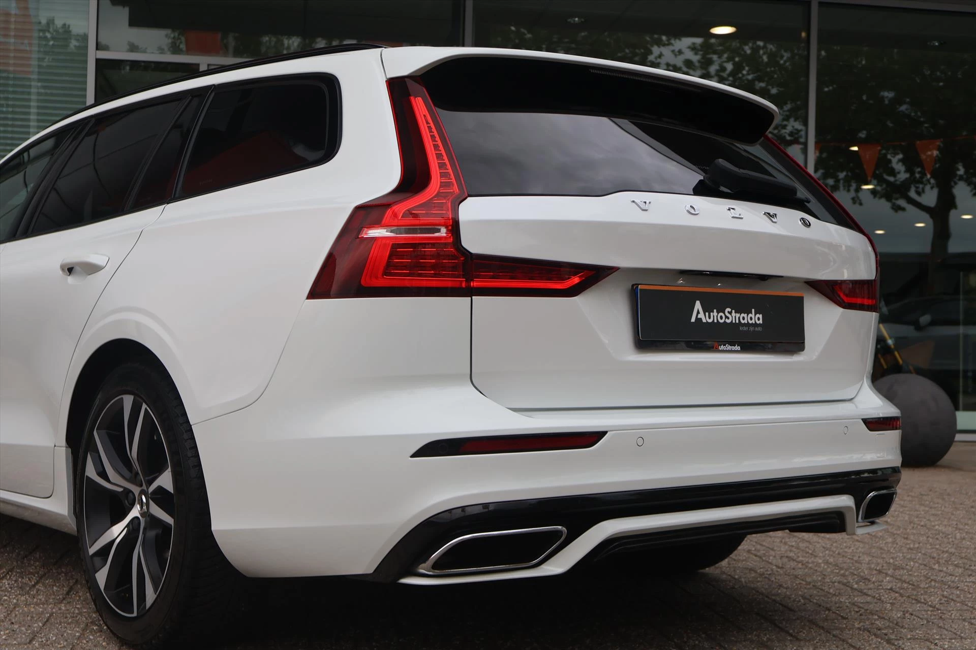 Hoofdafbeelding Volvo V60