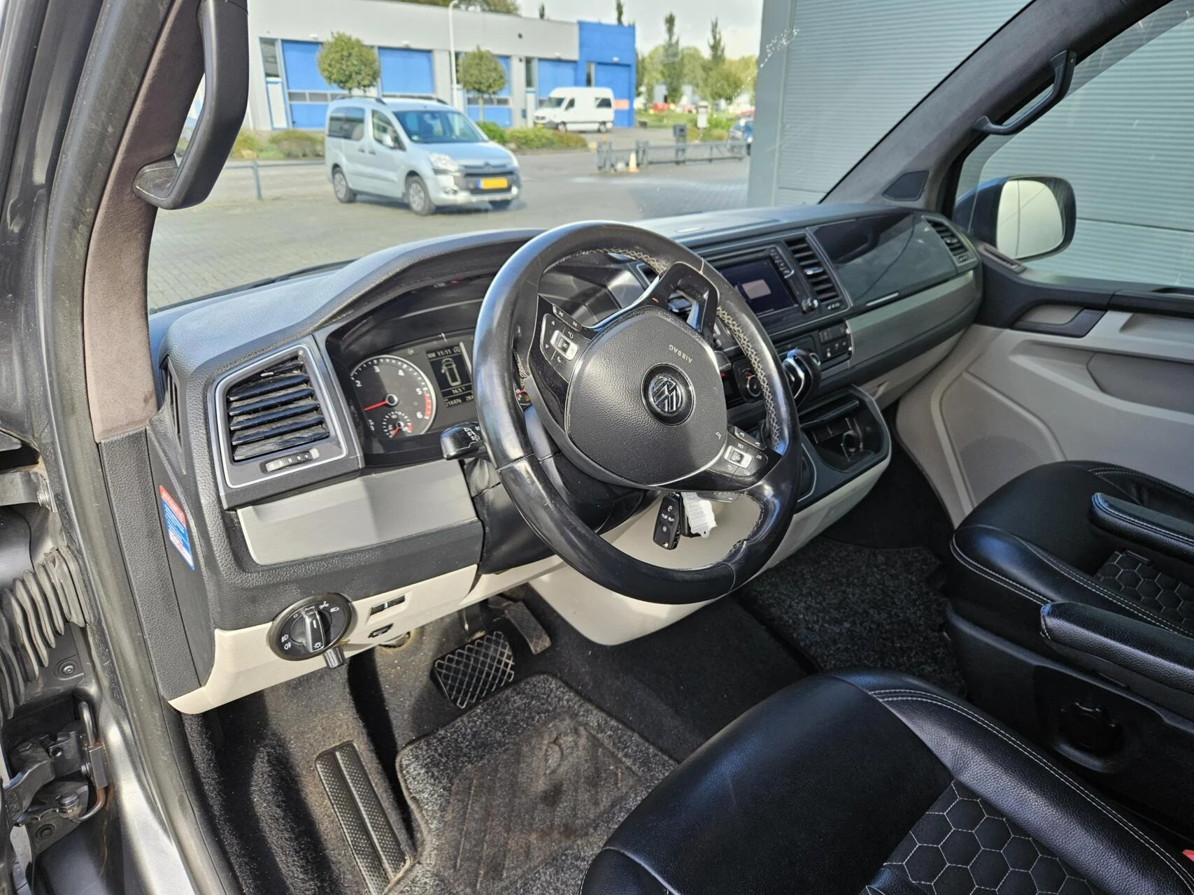 Hoofdafbeelding Volkswagen Transporter