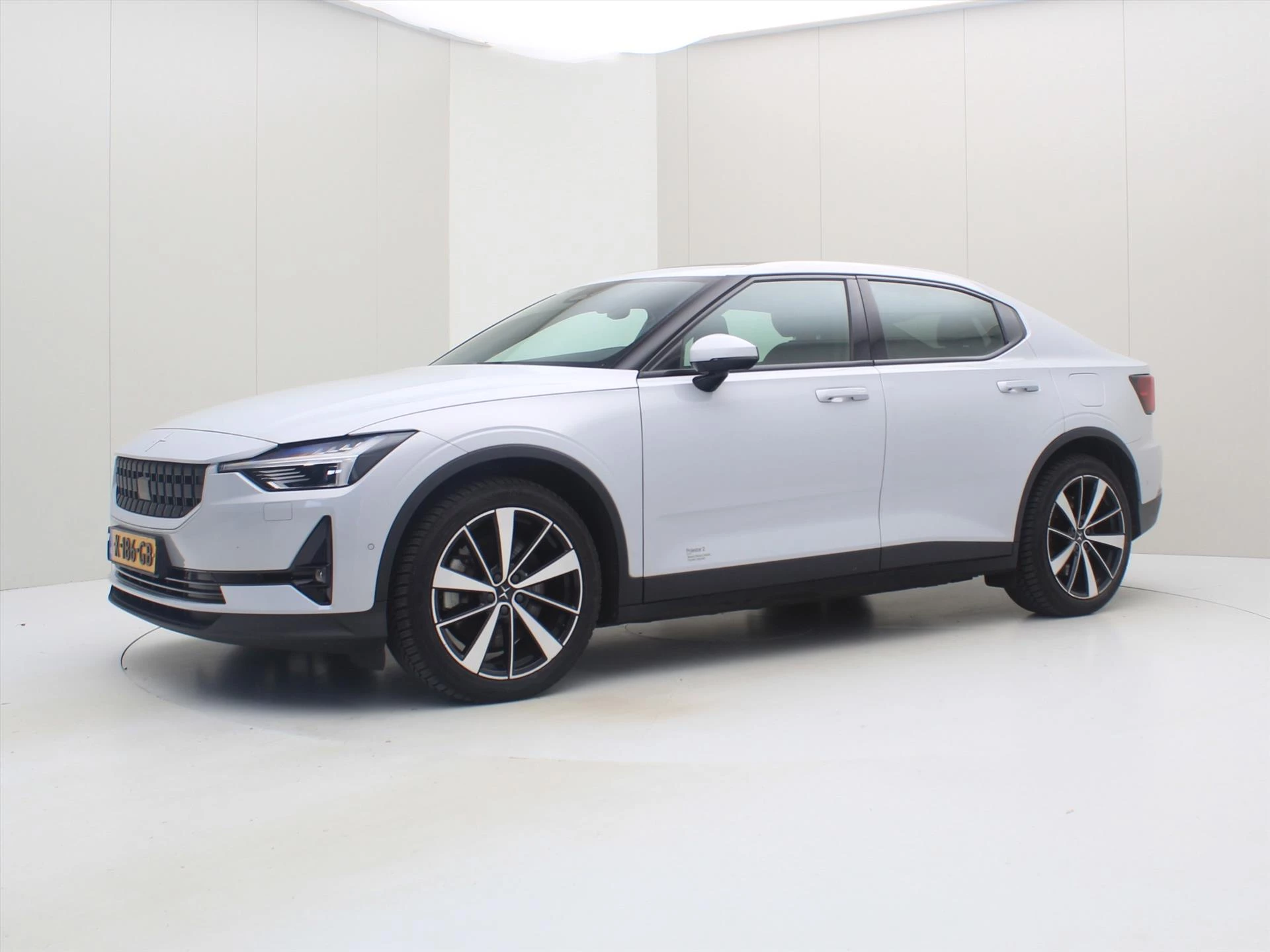 Hoofdafbeelding Polestar 2