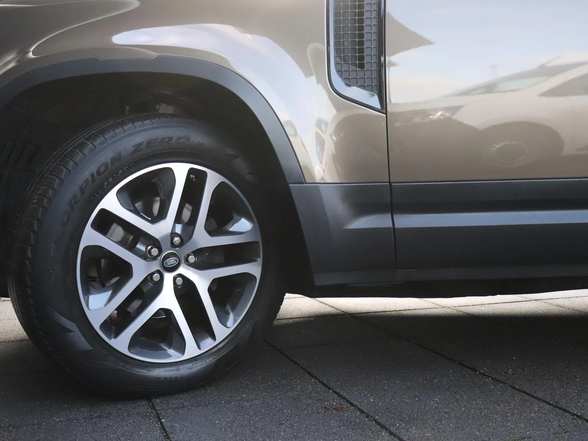 Hoofdafbeelding Land Rover Defender