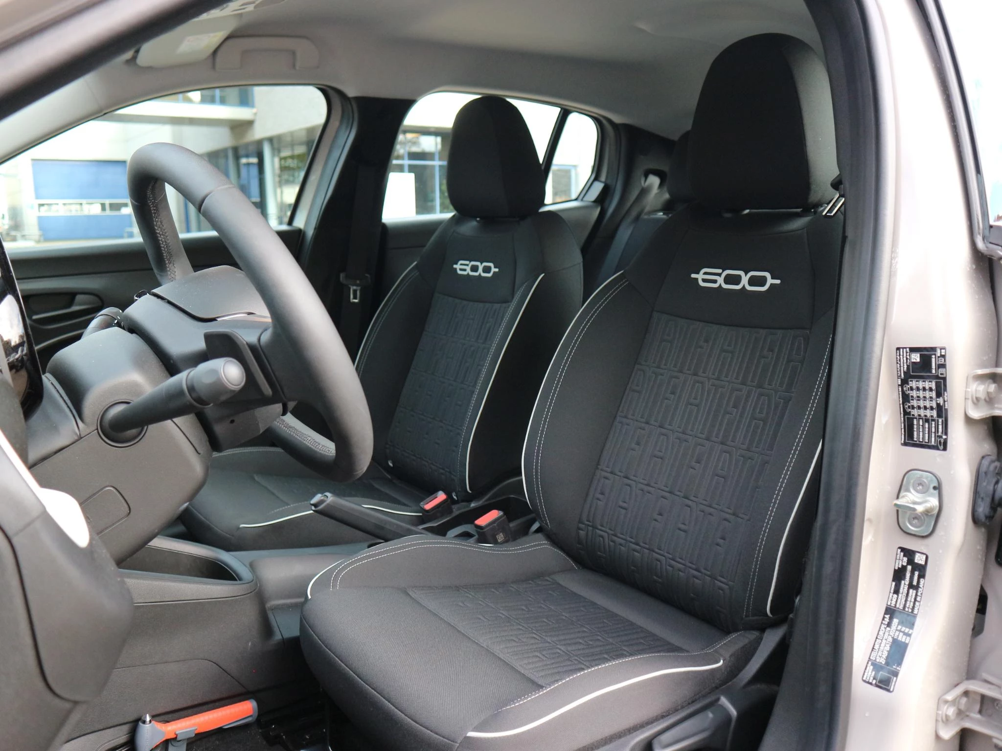 Hoofdafbeelding Fiat 600