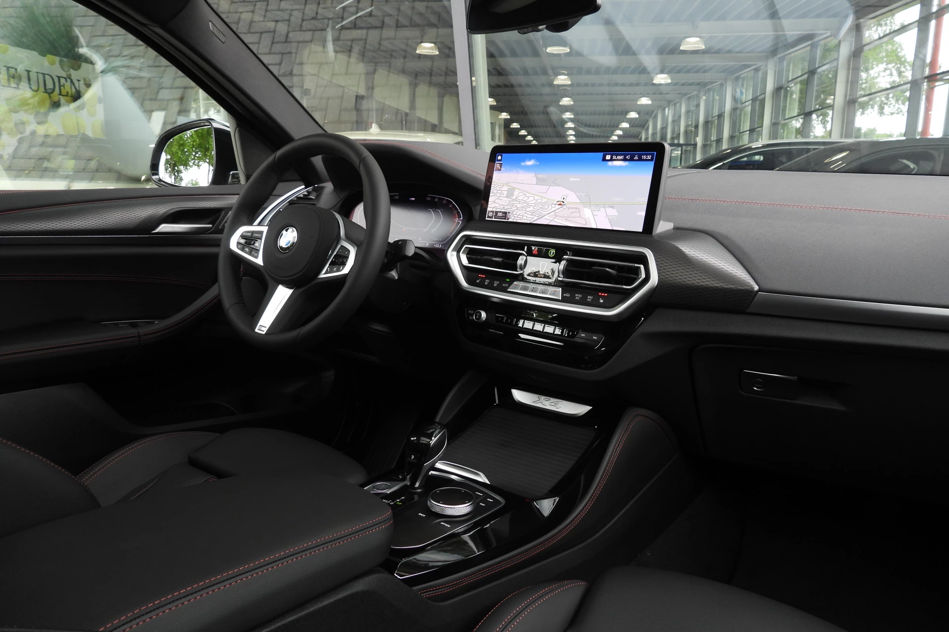 Hoofdafbeelding BMW X4