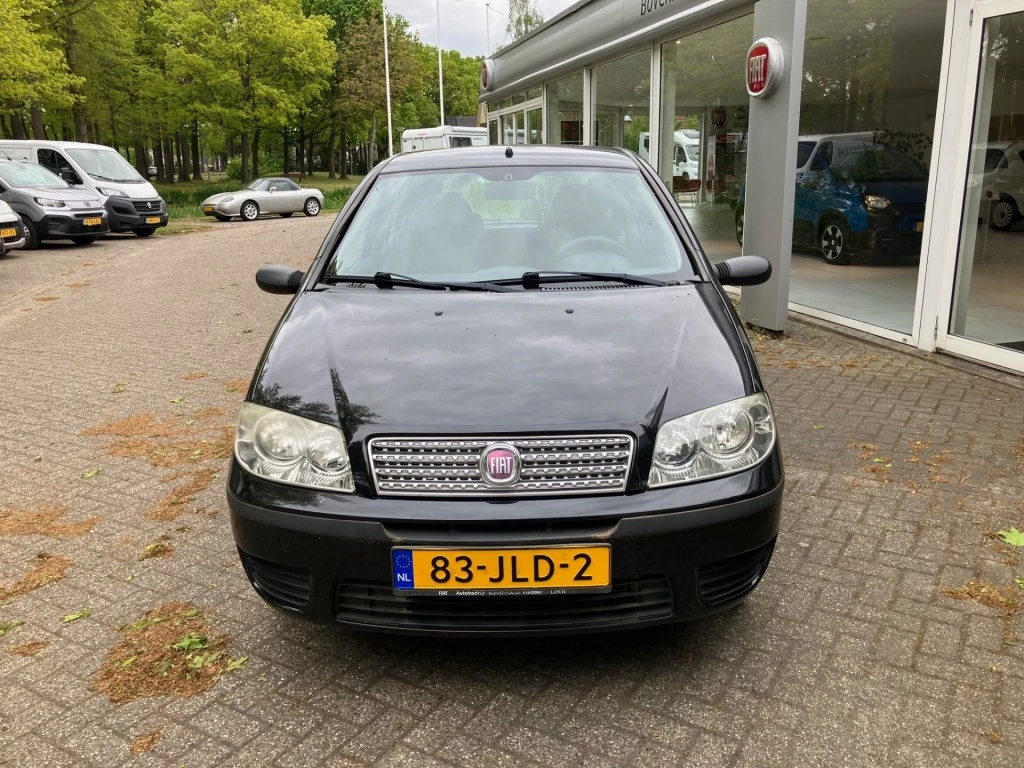 Hoofdafbeelding Fiat Punto