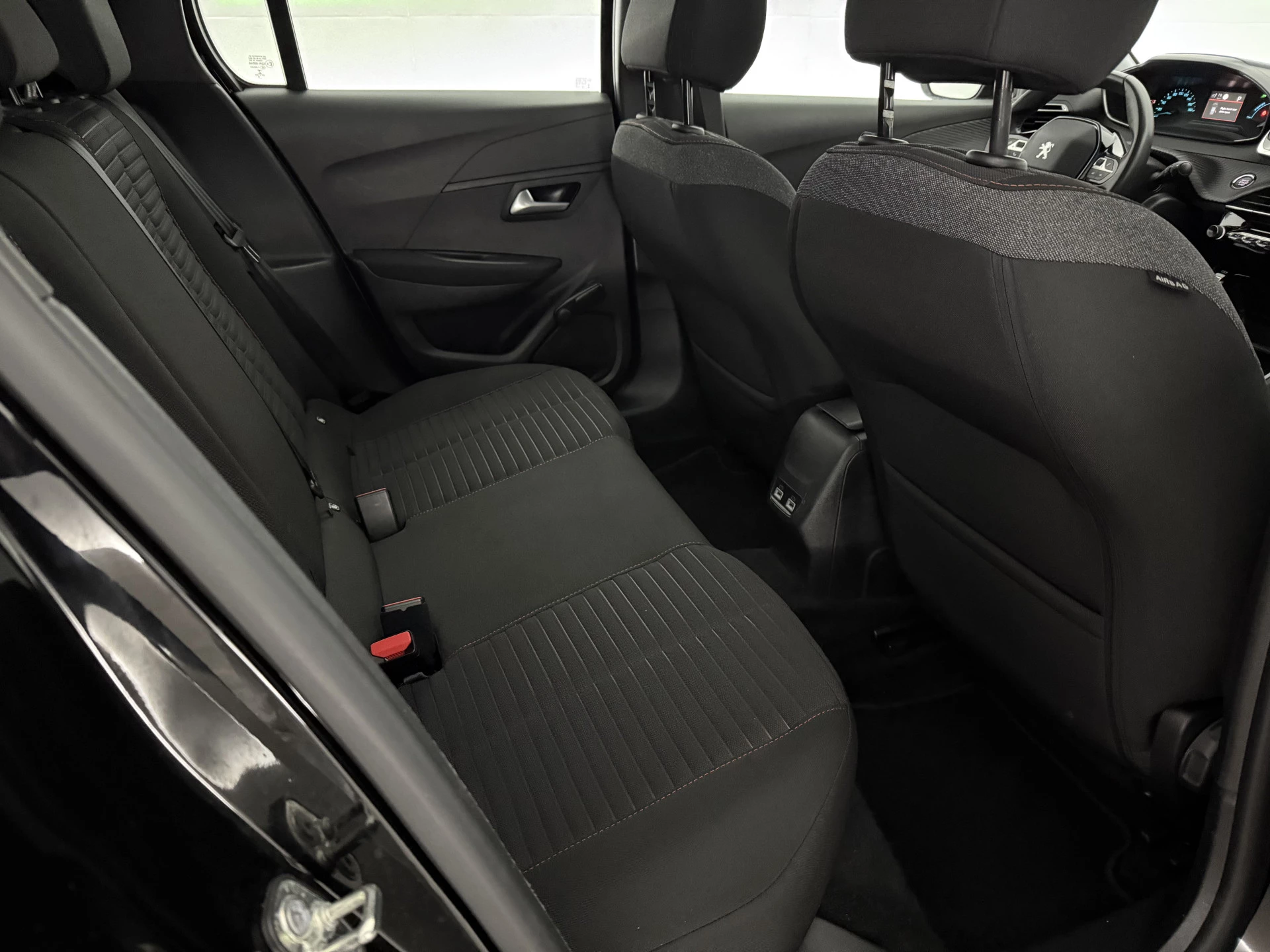 Hoofdafbeelding Peugeot e-208