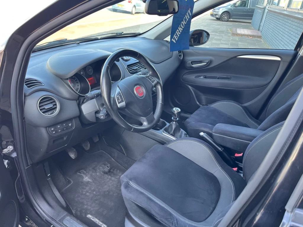 Hoofdafbeelding Fiat Punto