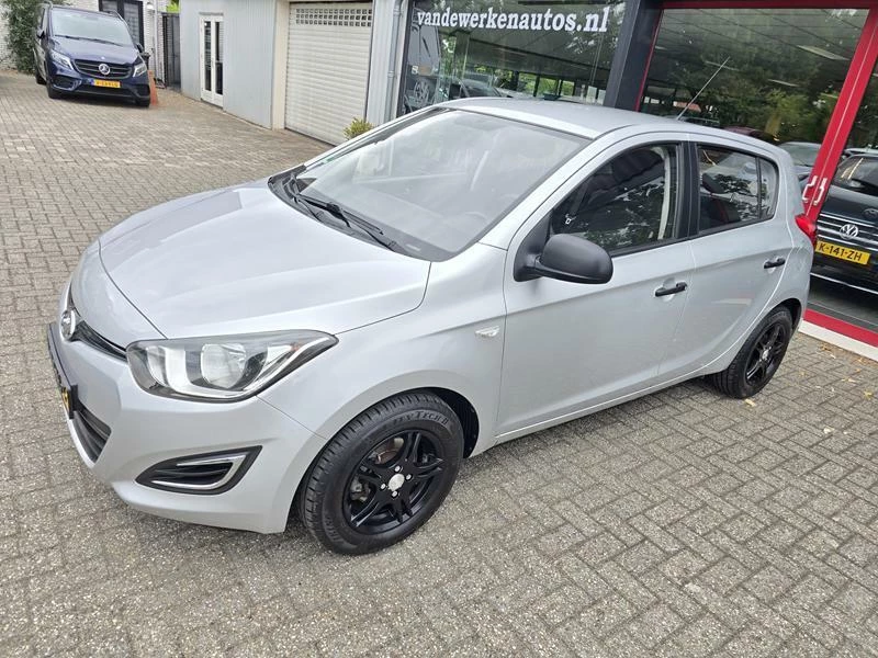 Hoofdafbeelding Hyundai i20