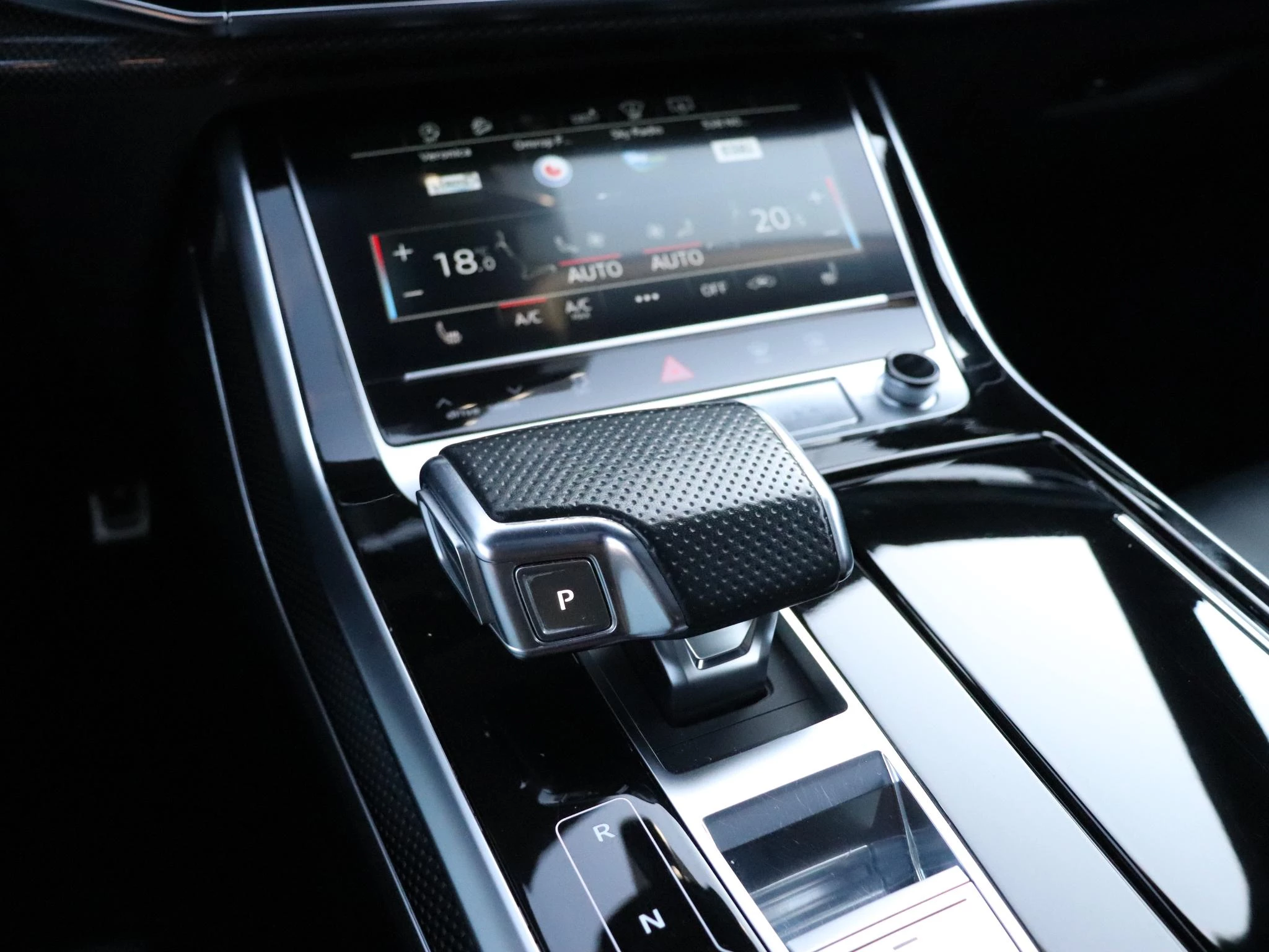 Hoofdafbeelding Audi Q8