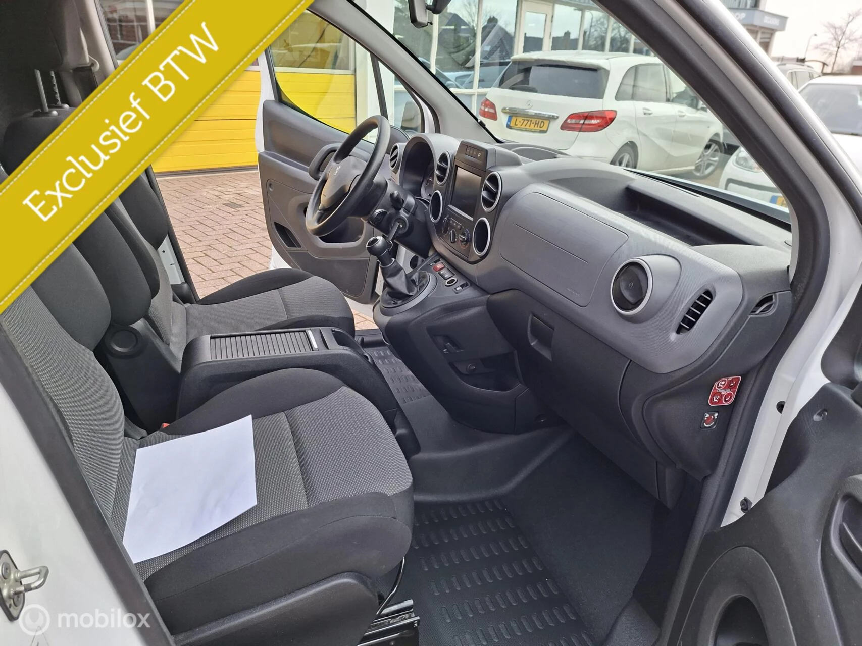 Hoofdafbeelding Peugeot Partner