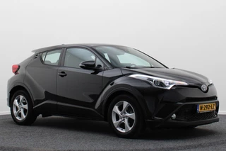 Toyota C-HR 1.8 Hybrid Dynamic Climate, Apple Carplay, Cruise, Camera, Navigatie, DAB, 17''