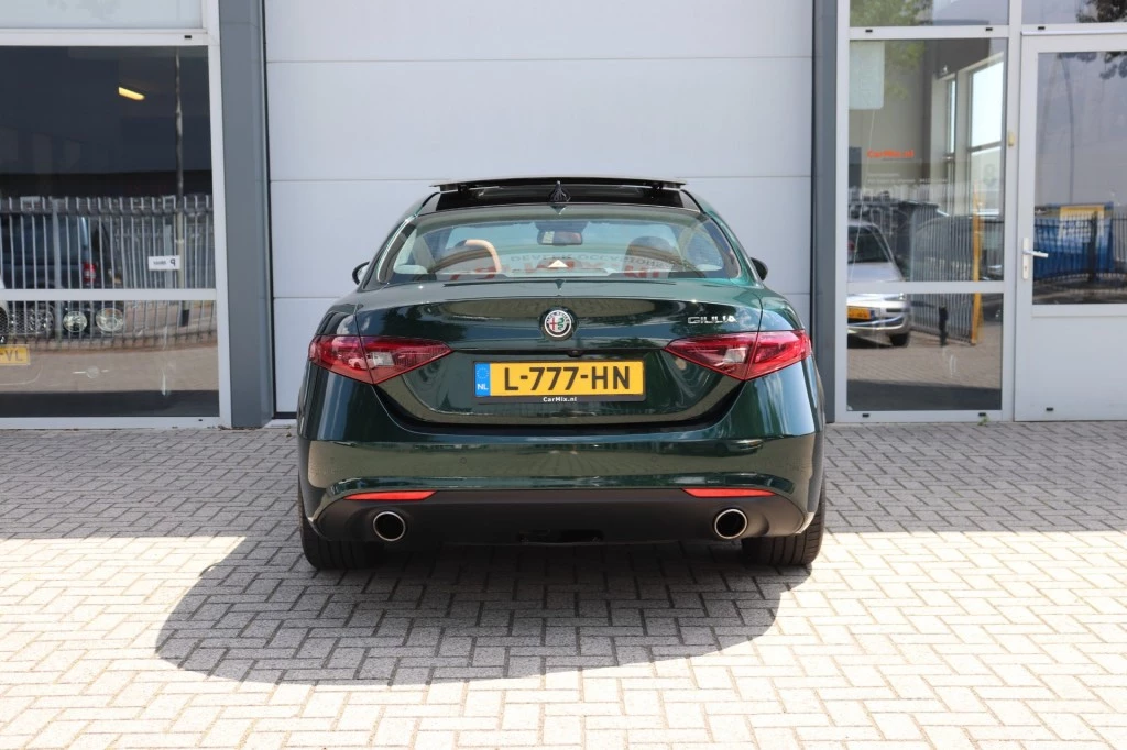 Hoofdafbeelding Alfa Romeo Giulia