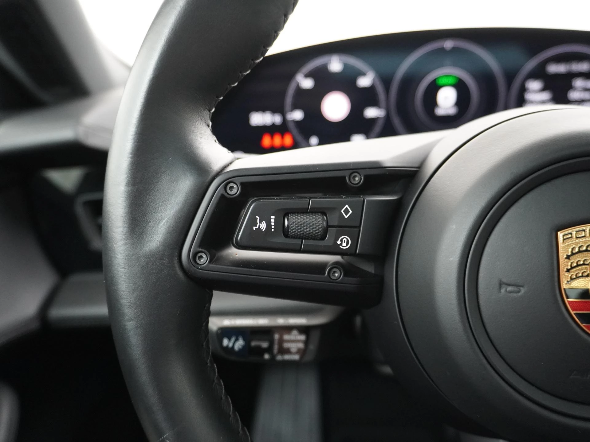 Hoofdafbeelding Porsche Taycan