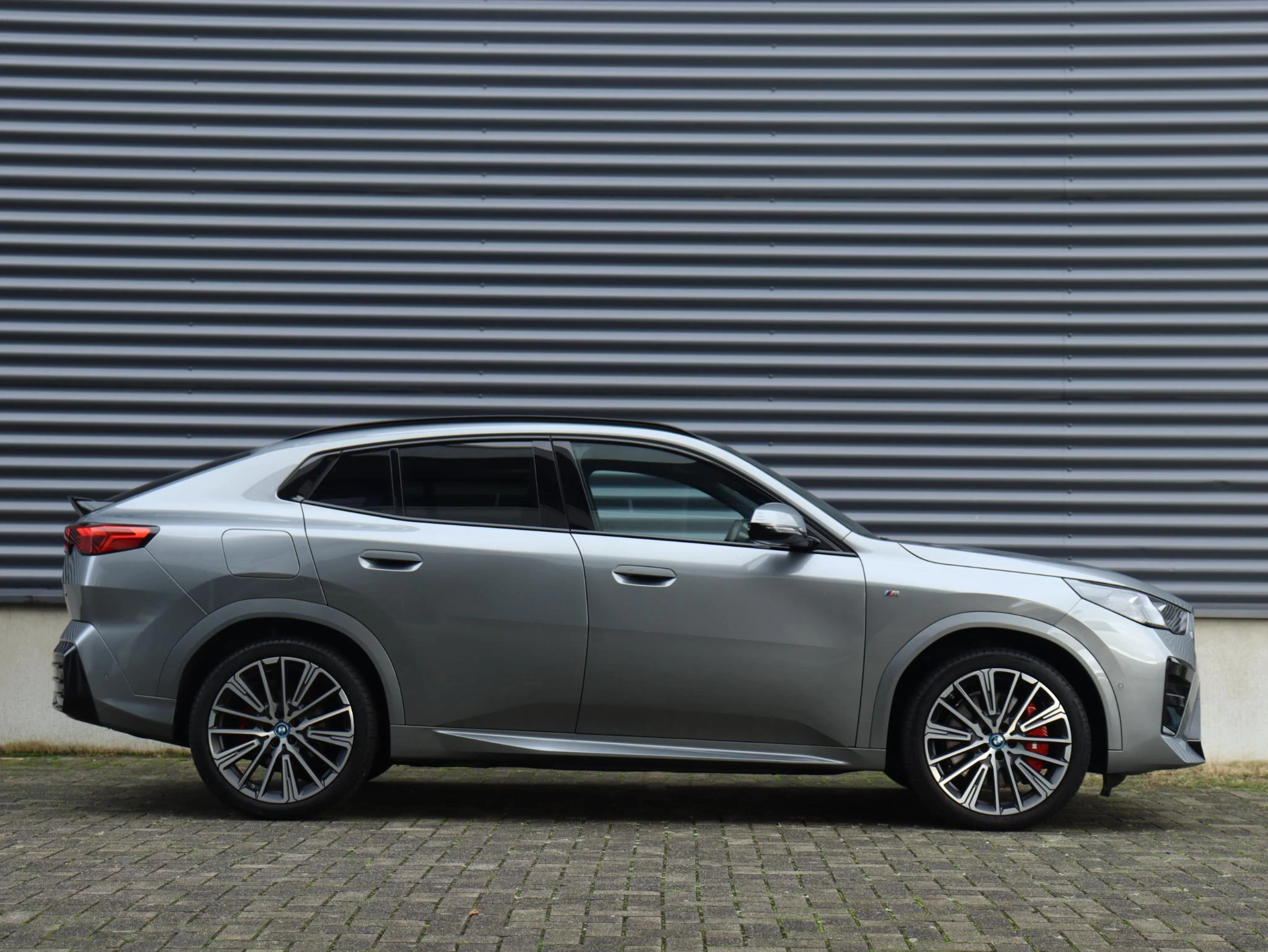 Hoofdafbeelding BMW iX2