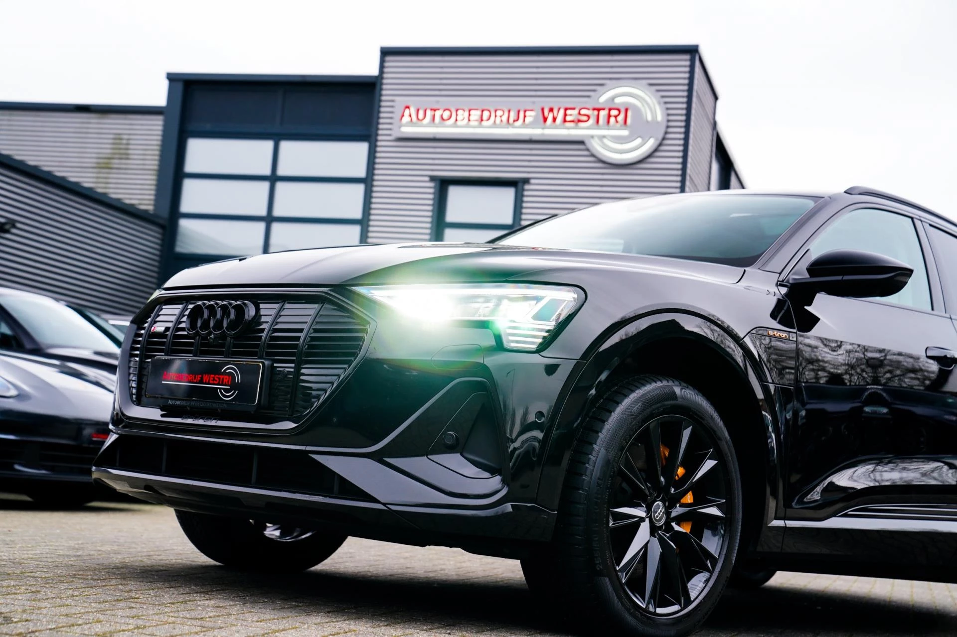 Hoofdafbeelding Audi e-tron