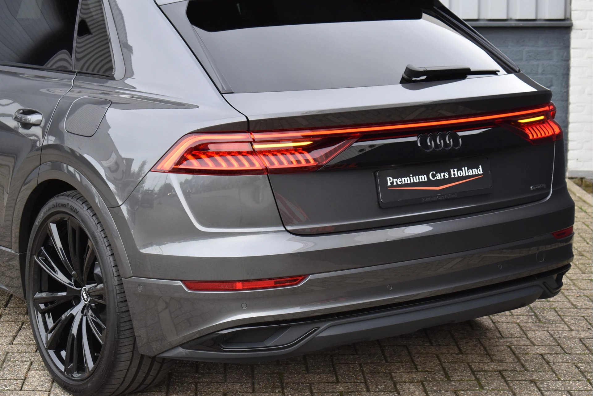 Hoofdafbeelding Audi Q8