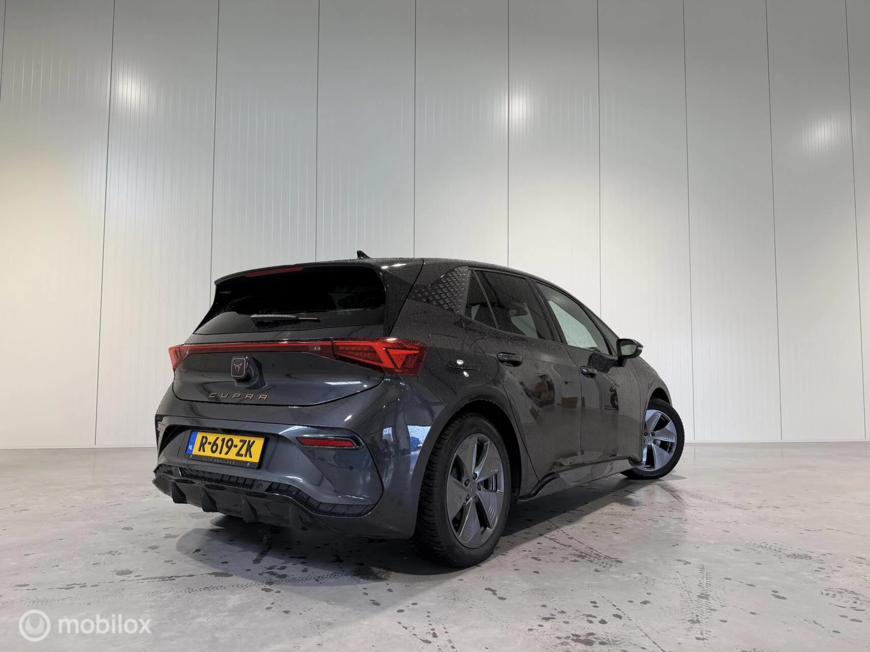 Hoofdafbeelding CUPRA Born