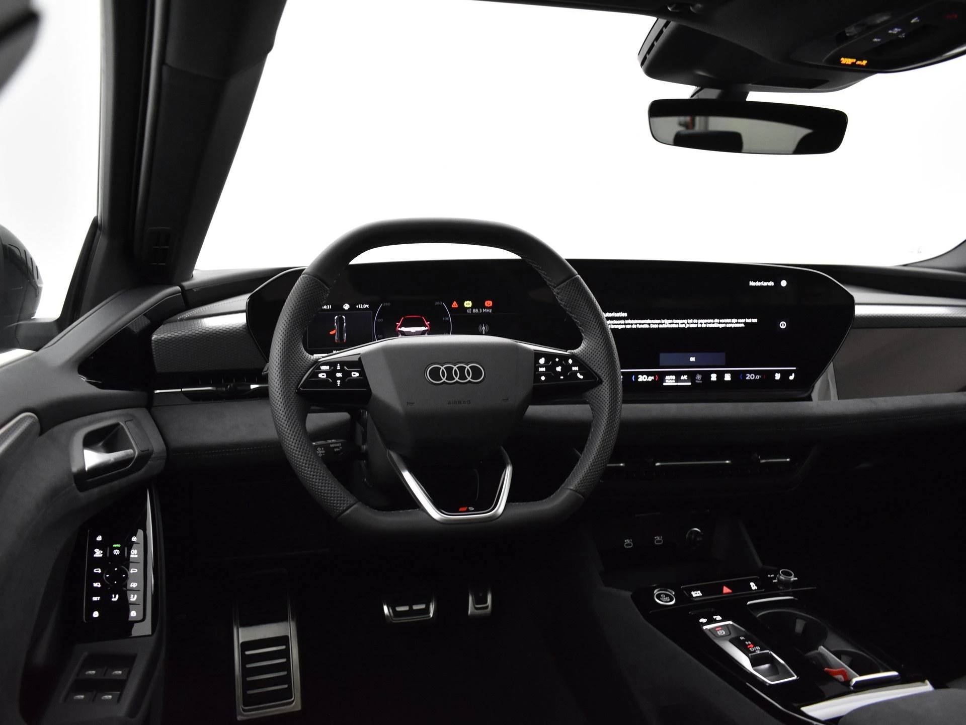 Hoofdafbeelding Audi A6 Avant e-tron