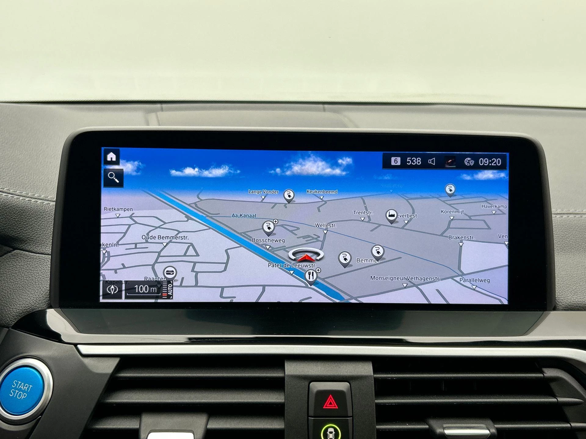 Hoofdafbeelding BMW iX3