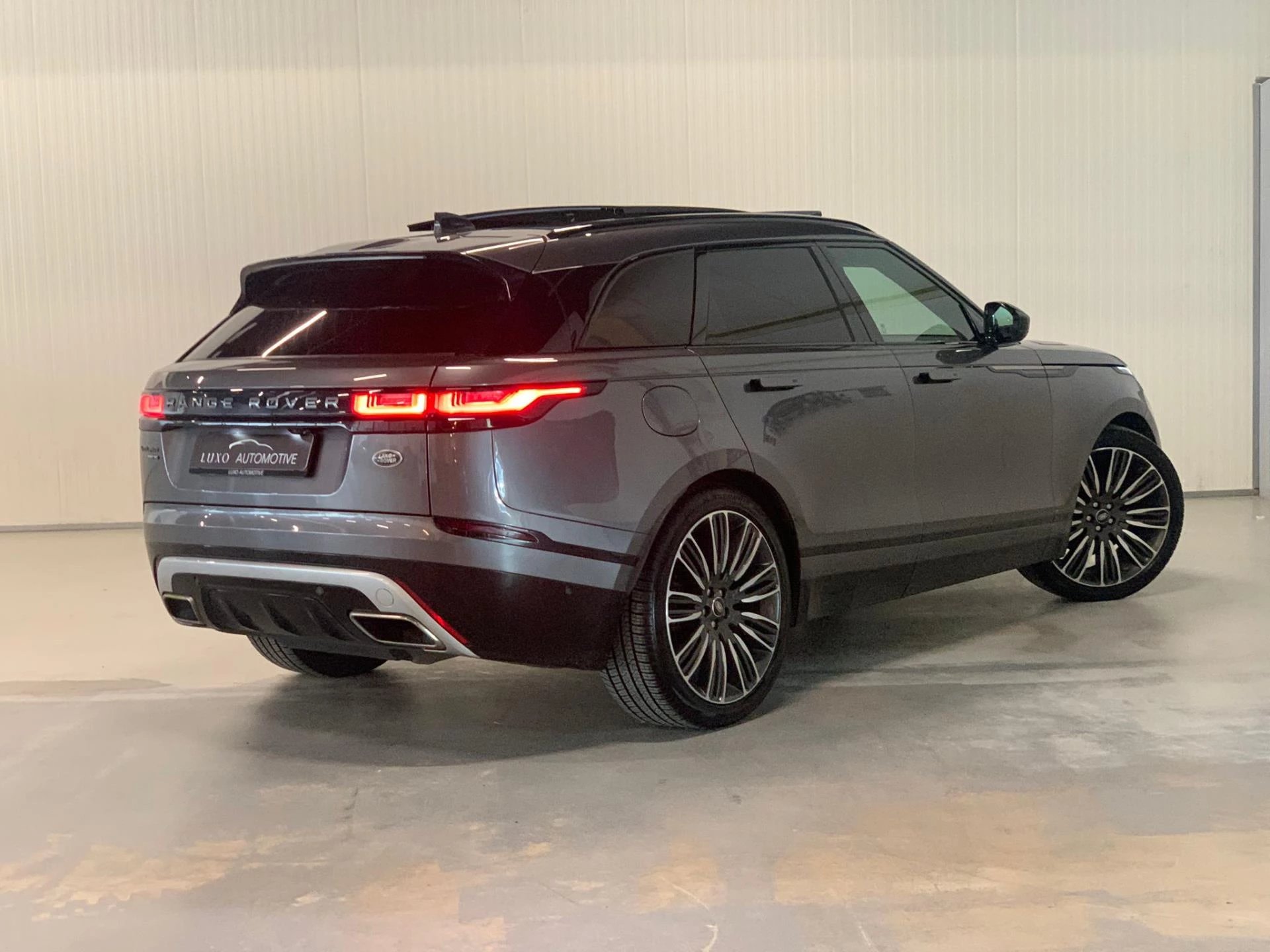 Hoofdafbeelding Land Rover Range Rover Velar