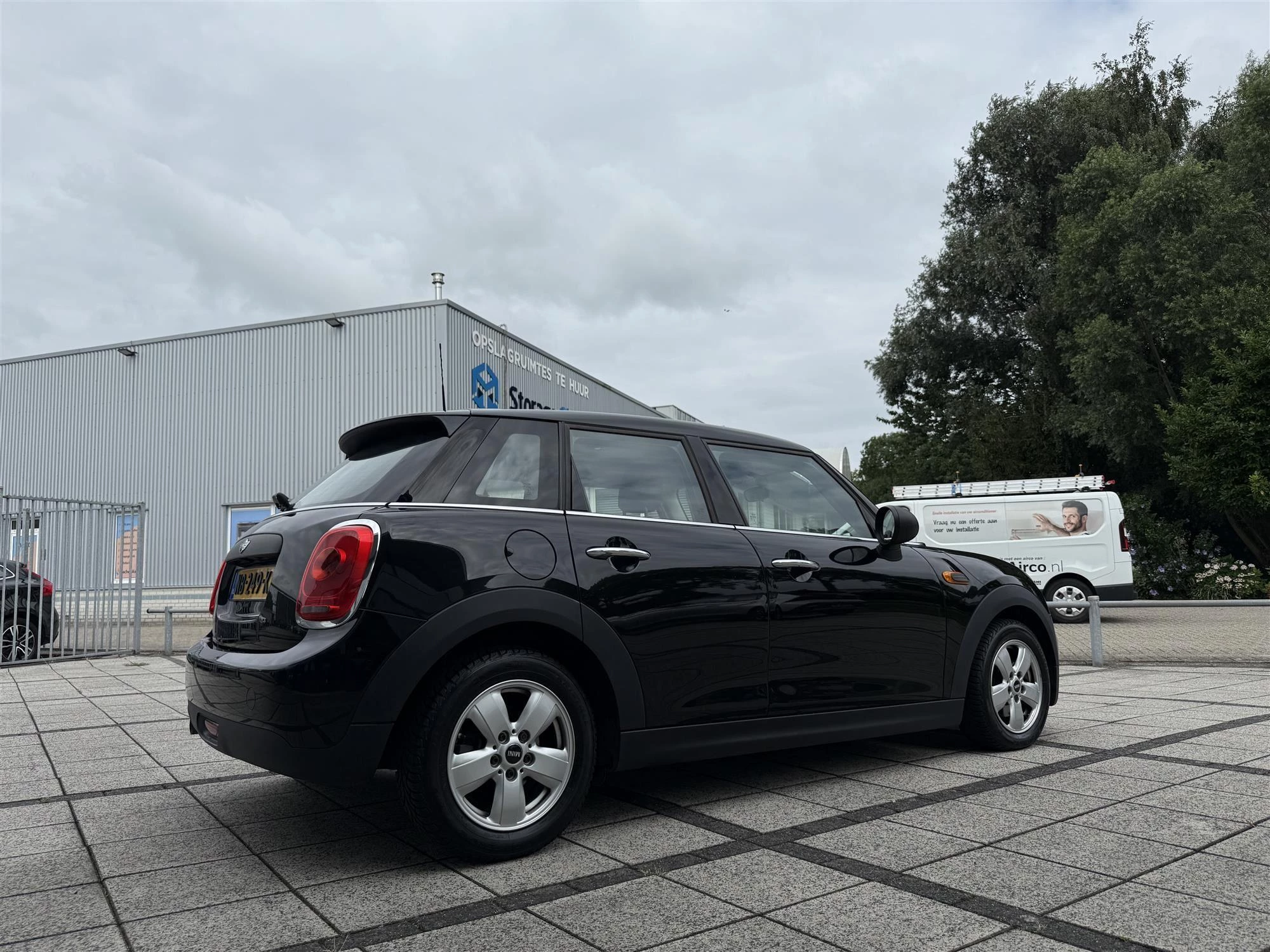 Hoofdafbeelding MINI One