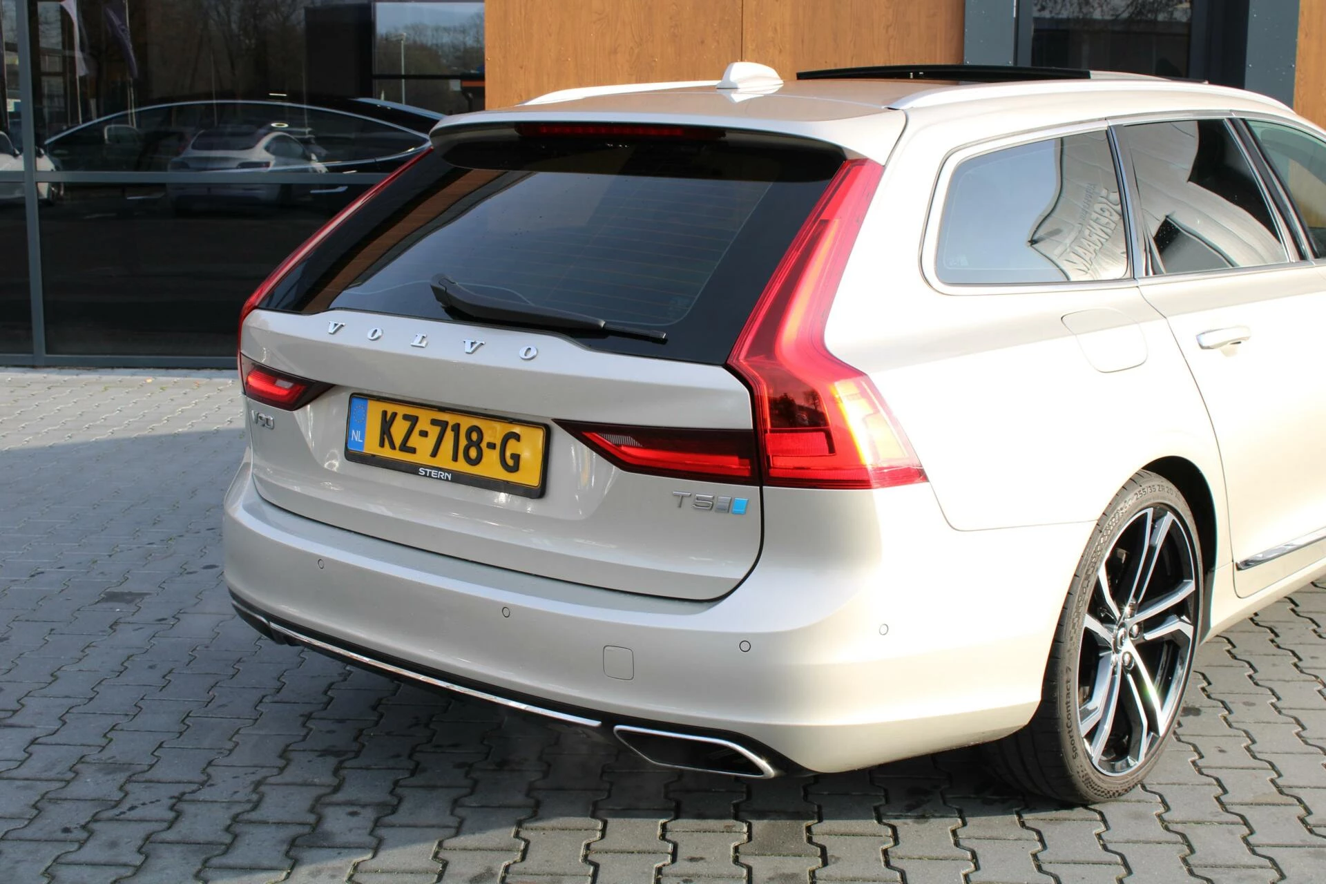 Hoofdafbeelding Volvo V90