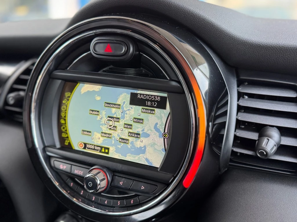 Hoofdafbeelding MINI One