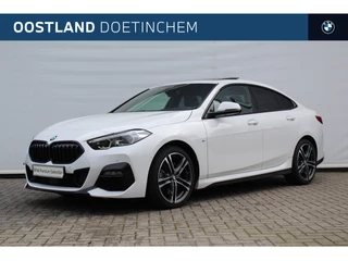 BMW 2 Serie Gran Coupé 220i High Executive M Sport Automaat / Panoramadak / Achteruitrijcamera / Sportstoelen / Stoelverwarming / Comfort Access / Adaptieve LED / Head-Up / Live Cockpit Professional / M Sportonderstel