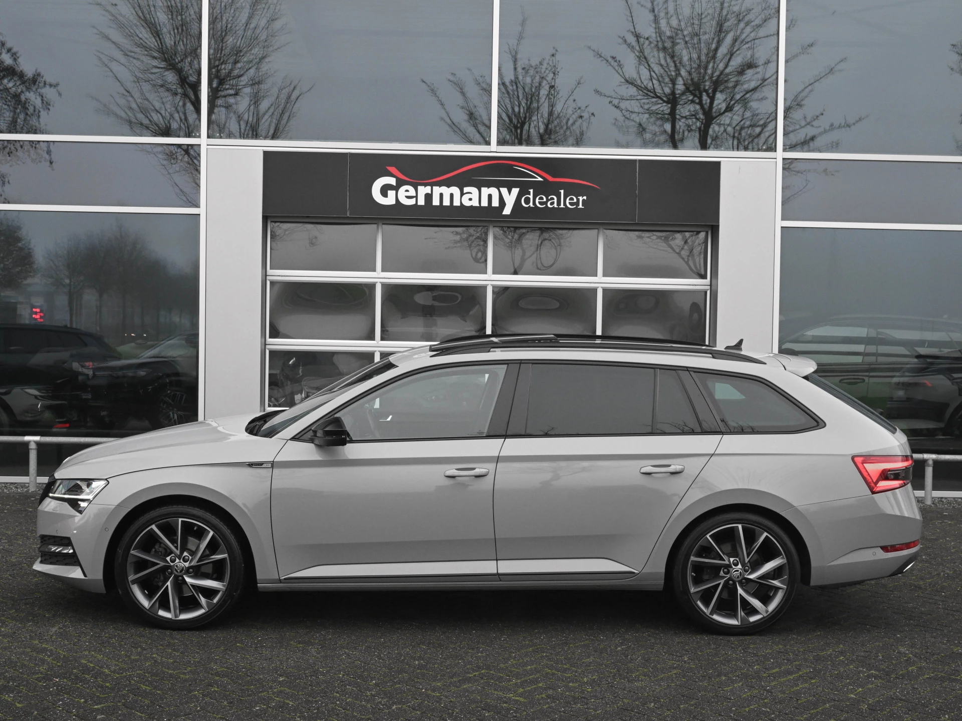 Hoofdafbeelding Škoda Superb