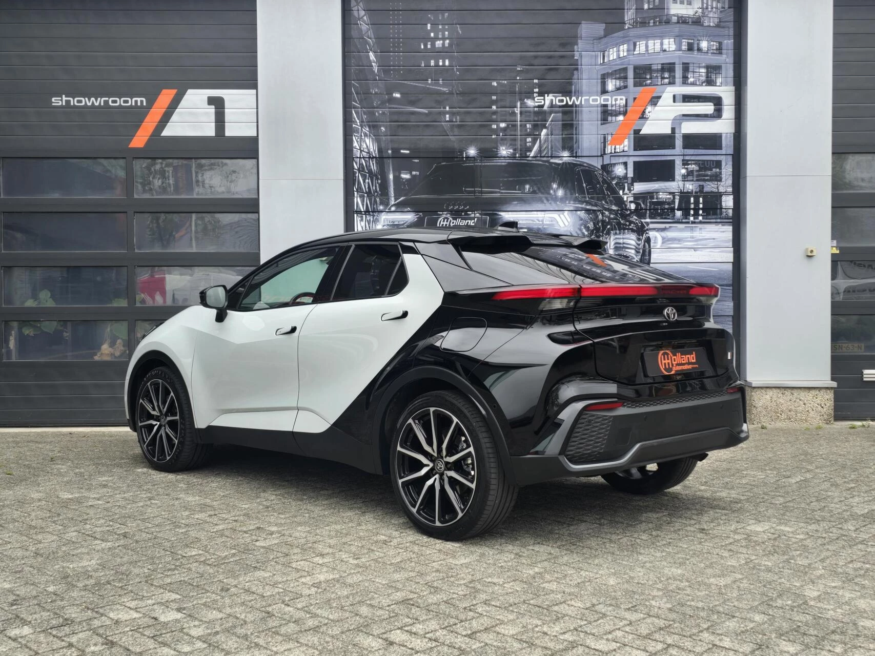 Hoofdafbeelding Toyota C-HR
