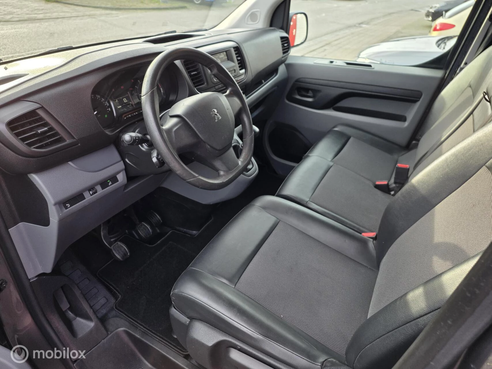 Hoofdafbeelding Peugeot Expert