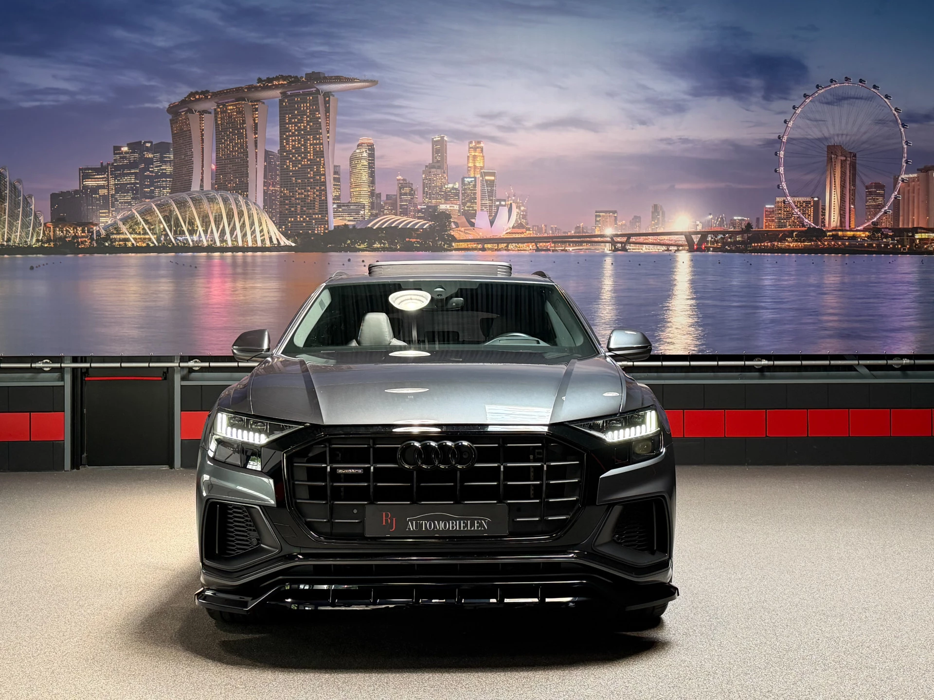 Hoofdafbeelding Audi Q8