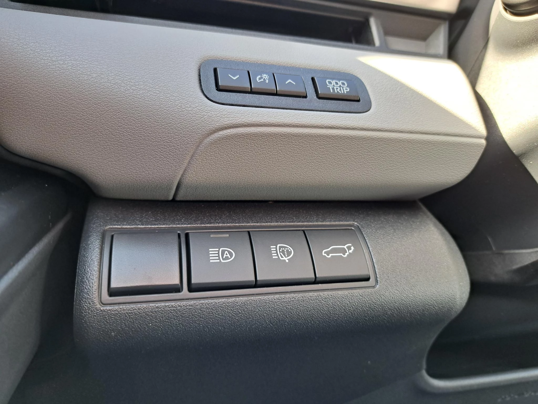 Hoofdafbeelding Toyota C-HR+