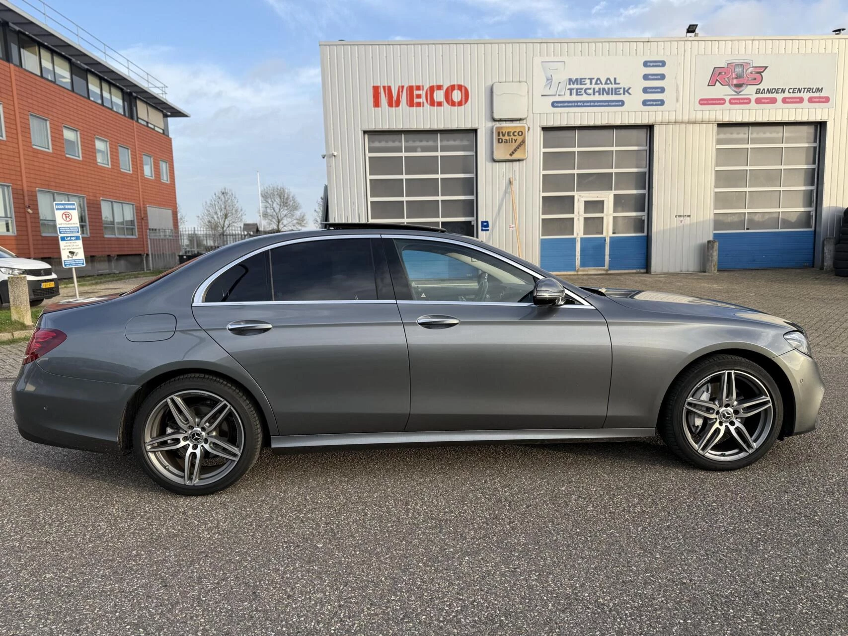 Hoofdafbeelding Mercedes-Benz E-Klasse