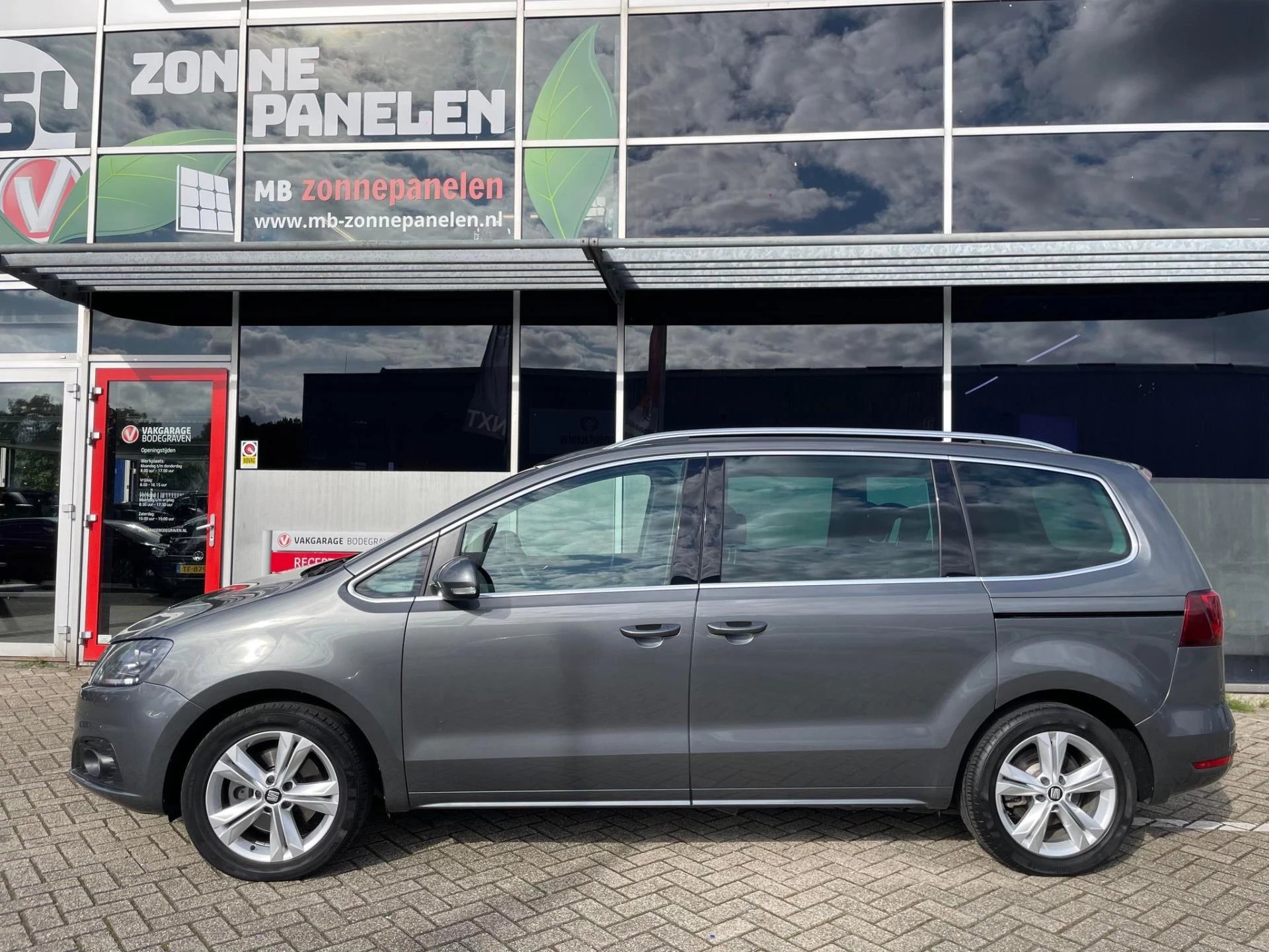 Hoofdafbeelding SEAT Alhambra